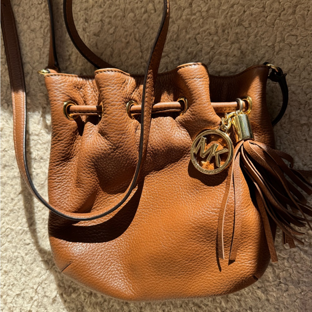 Michael Kors Brown Camel Pebble Bag, Genuine Leather